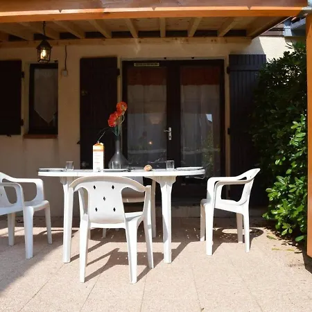 Pavillon 2 Pieces + Mezzanine, Piscine, Proche Plage, Quartier Calme - 6 Pers. - Fr-1-229d-320 Сasa de vacaciones Saint-Pierre-la-Mer (Aude)