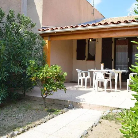 Pavillon 2 Pieces + Mezzanine, Piscine, Proche Plage, Quartier Calme - 6 Pers. - Fr-1-229d-320 * Saint-Pierre-la-Mer (Aude)